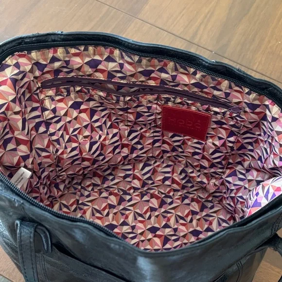 HOBO Black Leather Vintage Tote Bag lots of ❤️ so soft great shape for older bag - Picture 3 of 15